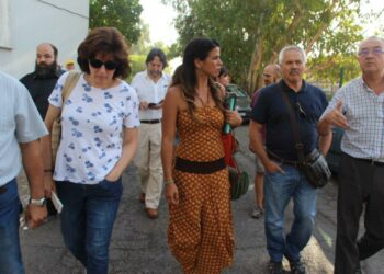 Podemos Andalucía llevará al Parlamento la lucha para mantener abierta la residencia de mayores de Montequinto