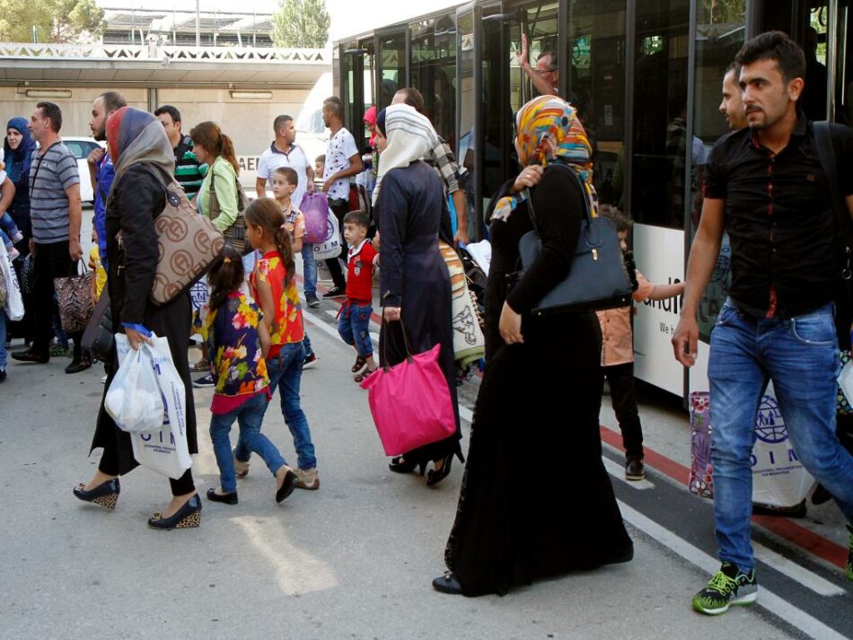 ACNUR celebra la llegada de unos 200 refugiados a España bajo programa de reasentamiento