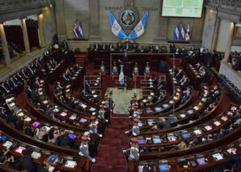 Corte de Guatemala cancela expulsión del comisionado de la Cicig