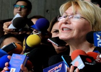 Acusan a exfiscal venezolana Ortega Díaz de ser responsable de violencia opositora