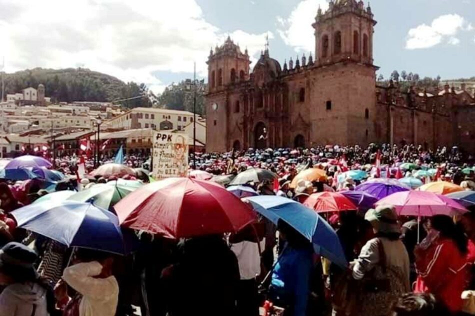 Cita crucial entre presidente peruano y dirigentes de larga huelga