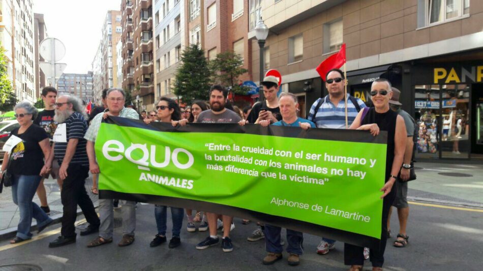 Equo plantea abrir en Gijón un debate ciudadano sobre el modelo de ciudad, animales de compañía y sus implicaciones