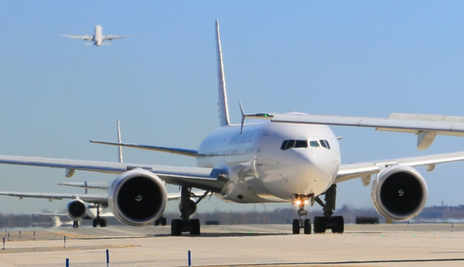 Irán y Turquía cierran su espacio aéreo a los aviones procedentes y con destino al Kurdistán