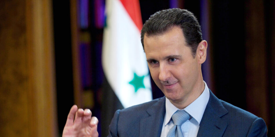 El Presidente Assad felicita a los comandantes que lograron la victoria en Deir Ezzor