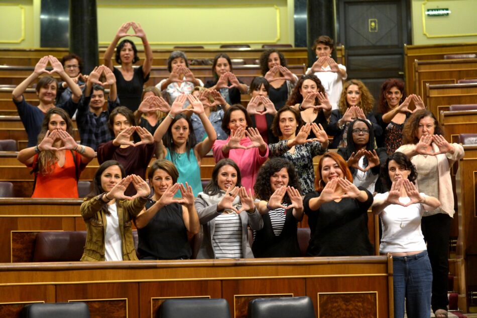 El Grupo Confederal da su abstención crítica y responsable a un Pacto de Estado «insuficiente» y necesitado de feminismo