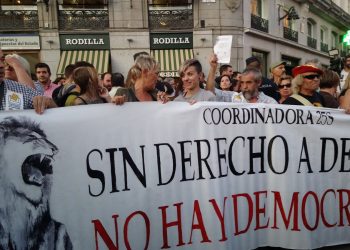 La Coordinadora 25S preparará junto a activistas y organizaciones políticas y sociales de Madrid una concentración el 1O