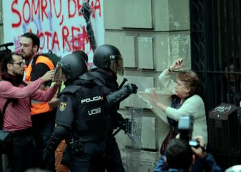 La CGT condena la represión del Estado español al pueblo catalán por querer ejercer el derecho al voto