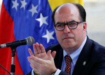 Desmontando a los medios: El País blanquea al fascismo venezolano