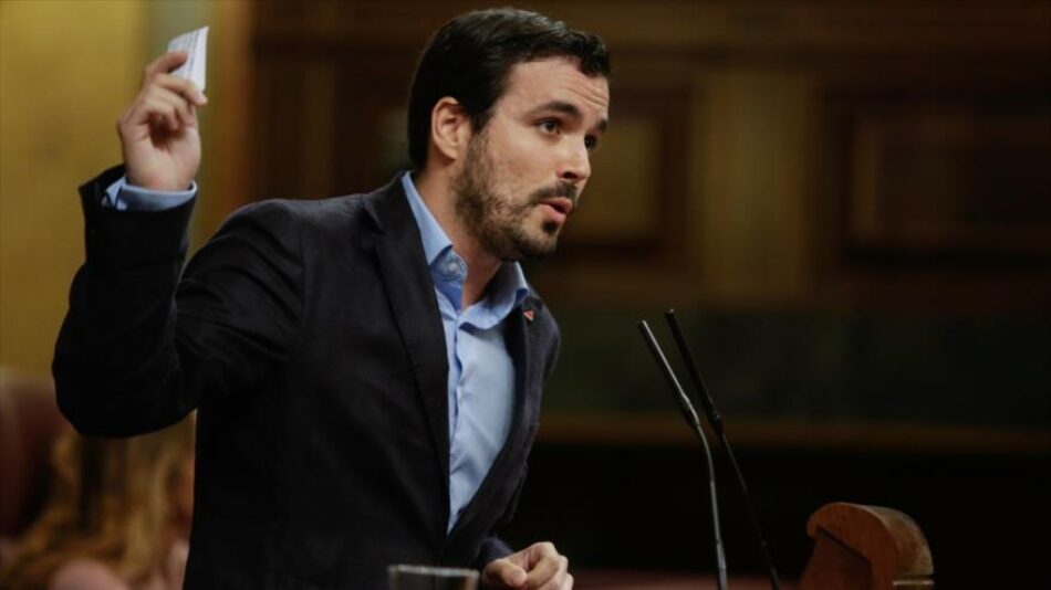 Garzón espera que las elecciones del 21D permitan un “gobierno de izquierdas” en Cataluña