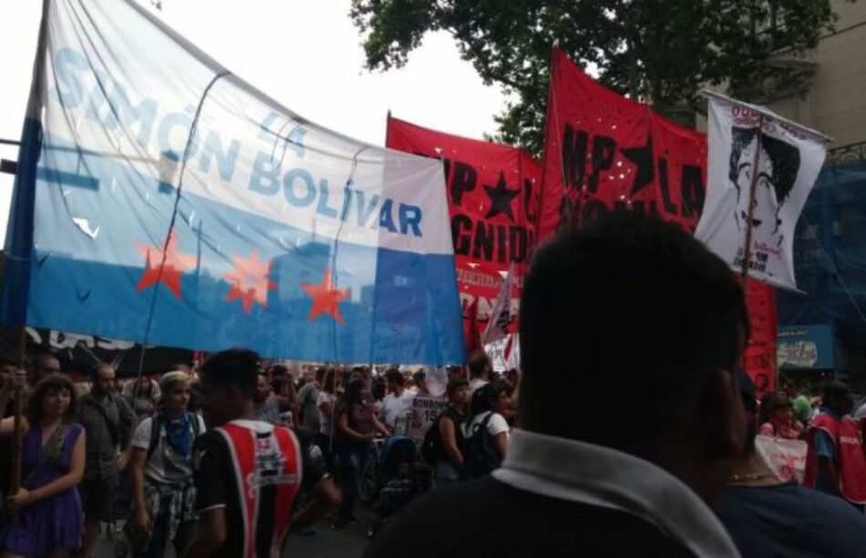 Argentina: Realizaron en Buenos Aires marcha juvenil contra la represión policial