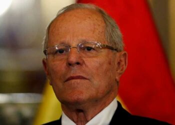 Presidente peruano se niega a renunciar pero puede ser destituido
