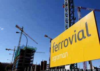 El Ayuntamiento abre un expediente a Ferrovial por incumplimientos en el servicio de limpieza de los colegios