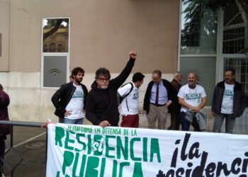 PSOE y C’s arremeten contra la Ley de Dependencia en Parlamento y Diputación de Sevilla
