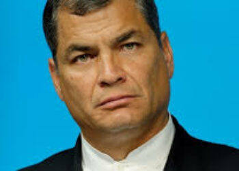 Ecuador: Correa califica de “atrocidad jurídica” la negativa del Consejo Electoral a inscribir su nuevo partido