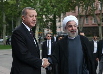 Erdogan a Rohani: Debemos acostumbrarnos a las injerencias de personajes como Trump y Netanyahu