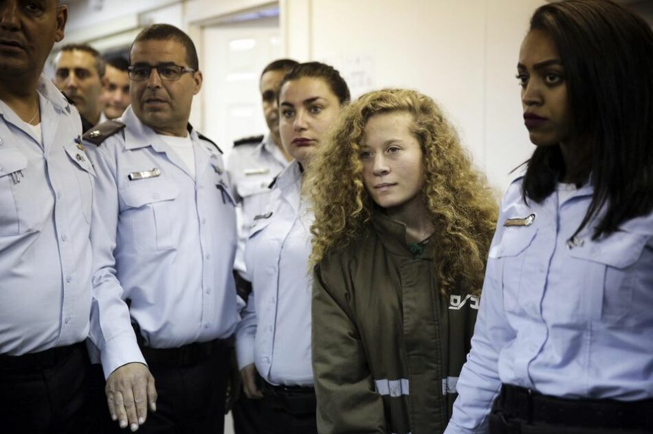 La UE expresa su inquietud por la detención de la adolescente palestina Ahed Tamimi