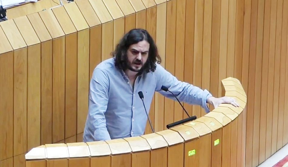 Antón Sánchez califica de «modelo de expolio» o plantexamento do sector eólico promovido polo Partido Popular de Galicia