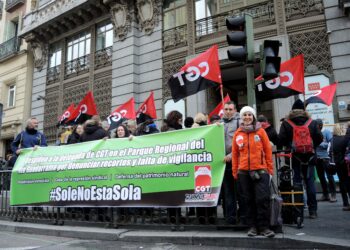 Concentración en apoyo a la delegada Sindical de CGT despedida en el P. R. del Río Guadarrama