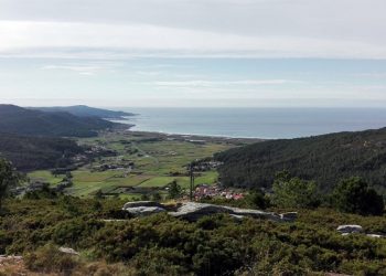 Petón do Lobo, Cova Crea y Ouriol do Anllóns rechazan la cobertura de la USC a la Ley de fomento de la implantación de iniciativas empresariales del PP gallego