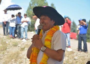 Bolivia. “Construir puentes de entendimiento y no muros de enfrentamiento”, pide Morales a Chile