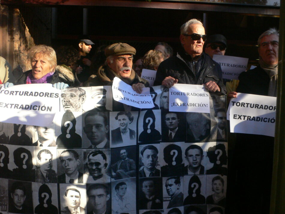 La lista ‘Memoria, Verdad y Justicia’, que conforman IU, Podemos y la Agrupación García Lorca de Buenos Aires, exige a Rajoy por carta la extradición de 17 torturadores franquistas a Argentina