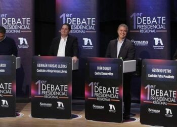 Realizan primer debate entre los candidatos presidenciales de Colombia