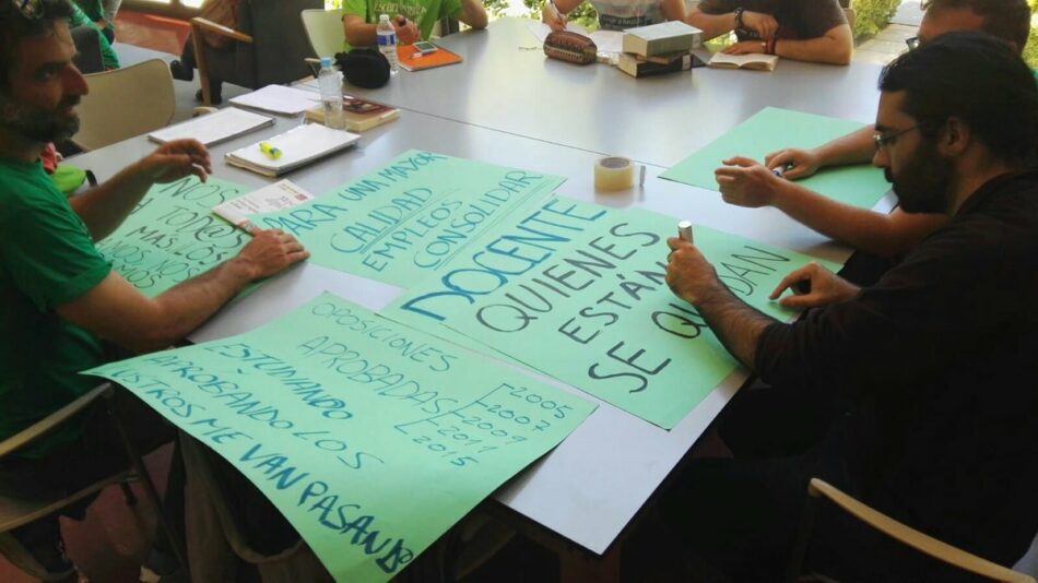 Podemos Andalucía lamenta que la Consejería de Educación trate de “tomar el pelo” a los interinos en huelga