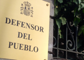 La Comunidad de Madrid es denunciada ante el defensor del pueblo por suspensiones irregulares de las Rentas Mínimas de inserción