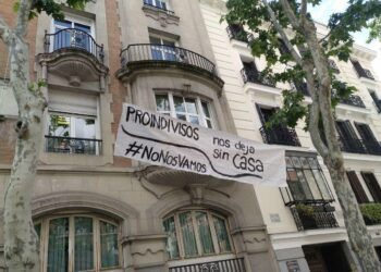 La Asamblea de «Bloques en lucha de Lavapiés» se reune con el Ayuntamiento y acuerdan una estrategia comjunta para frenar los desahucios especulativos