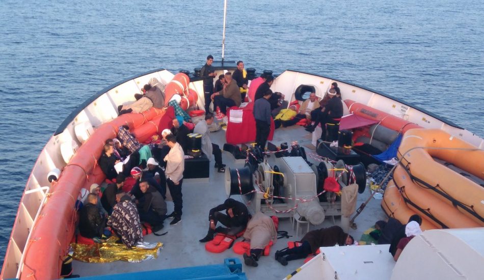 España acoge el barco de inmigrantes y refugiados «Aquarius» por razones humanitarias