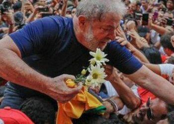 Lula: «La injusticia contra mí es una injusticia contra el pueblo brasileño»