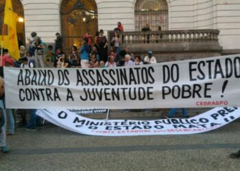 Brasil: Contundente protesta en el centro de Río por los asesinatos de la policía