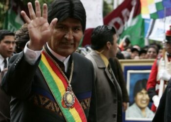 Evo Morales felicitó a López Obrador y pidió a México “mirar juntos al Sur para hacer frente a las arremetidas del Imperio”