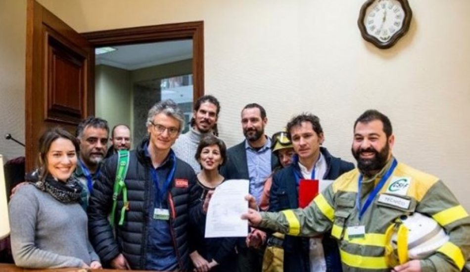 Unidos Podemos lanza una ofensiva institucional para que el Gobierno desarrolle una Ley de Servicios de Emergencia