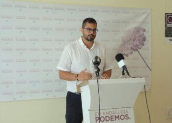 Podemos exige una salud bucodental universal y gratuita en Andalucía para evitar otro caso iDental
