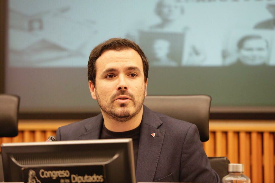 Garzón se muestra “cauteloso” ante algunas actuaciones del Gobierno de Sánchez y advierte de que “tendrá enfrente a IU cuando haga continuismo del PP”