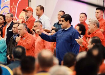 El PSUV ratifica a Nicolás Maduro como presidente del partido