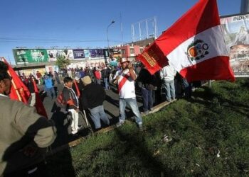 ¿Qué exigen los manifestantes tras casos de corrupción en Perú?