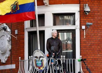 Lenín Moreno: Assange puede dejar la Embajada de Ecuador en Londres «cuando quiera»