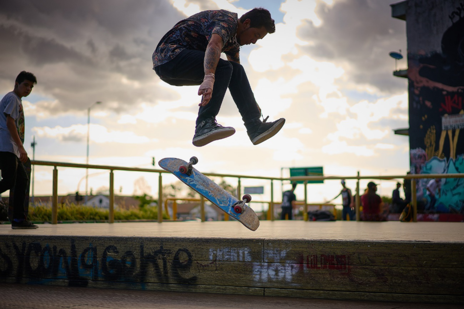 Elige la tabla de skate correcta y practica este deporte