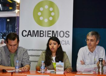 Cambiemos Murcia muestra su estupor ante la negativa del PSOE a celebrar actos solidarios en las fiestas de La Alberca