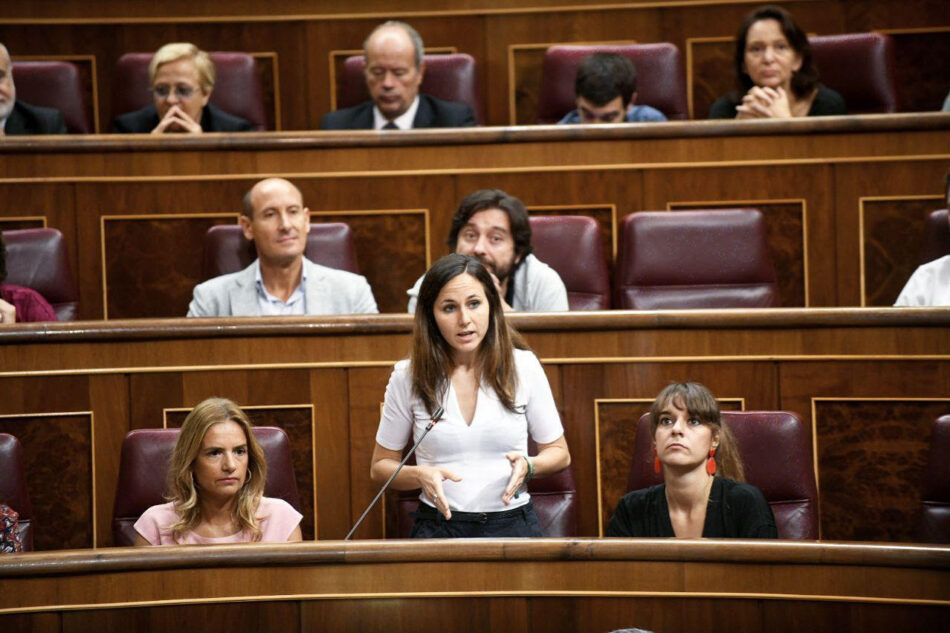 Unidos Podemos quiere blindar los derechos de los consumidores en el Bono Social Eléctrico