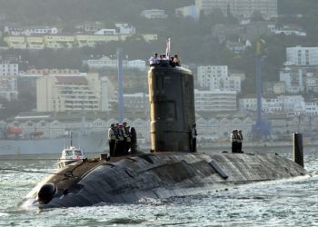 EQUO pregunta al Gobierno por los submarinos nucleares que llegan a Gibraltar