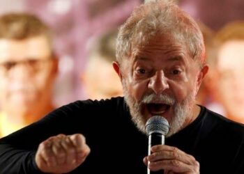 Lula manifiesta su rechazo a la campaña de Fake News contra Haddad