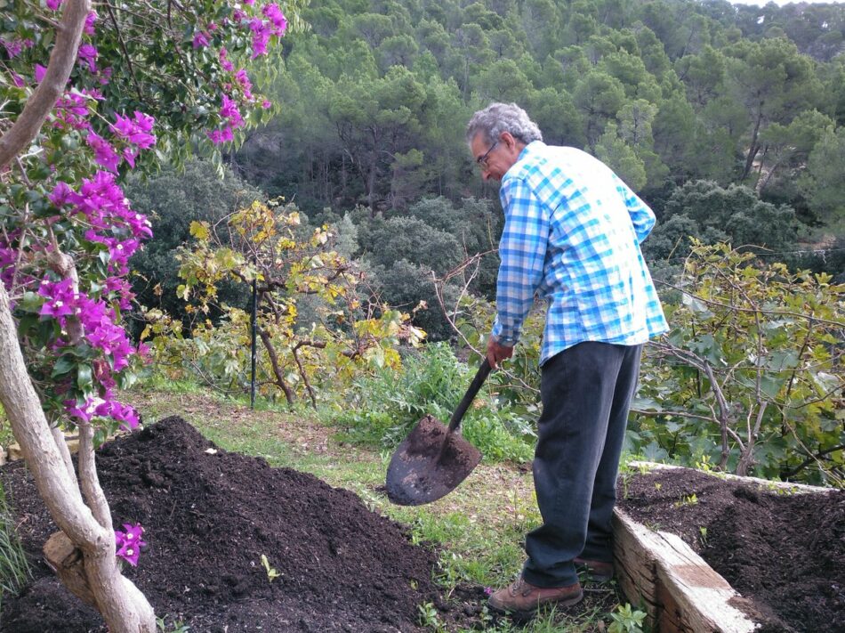 Un proyecto para mostrar los beneficios del compostaje en la lucha frente al cambio climático