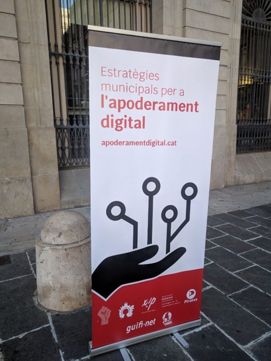 L’apoderament digital pica a la porta dels ajuntaments