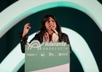 Teresa Rodríguez anuncia un plan especial de apoyo a las pymes y autónomos de Andalucía