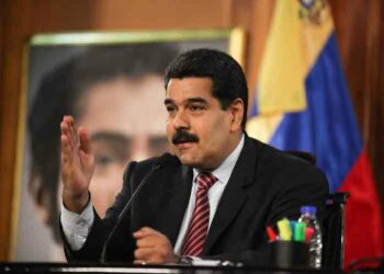 Presidente de Venezuela ratifica disposición a diálogo por la paz