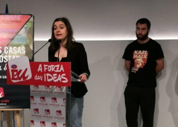 Esquerda Unida lleva a Galicia la campaña para “frenar la amenaza” que supone el aumento de las casas de apuestas