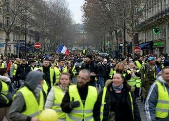 Francia. Unos 46 mil chalecos amarillos participaron en protestas por 15ª semana consecutiva